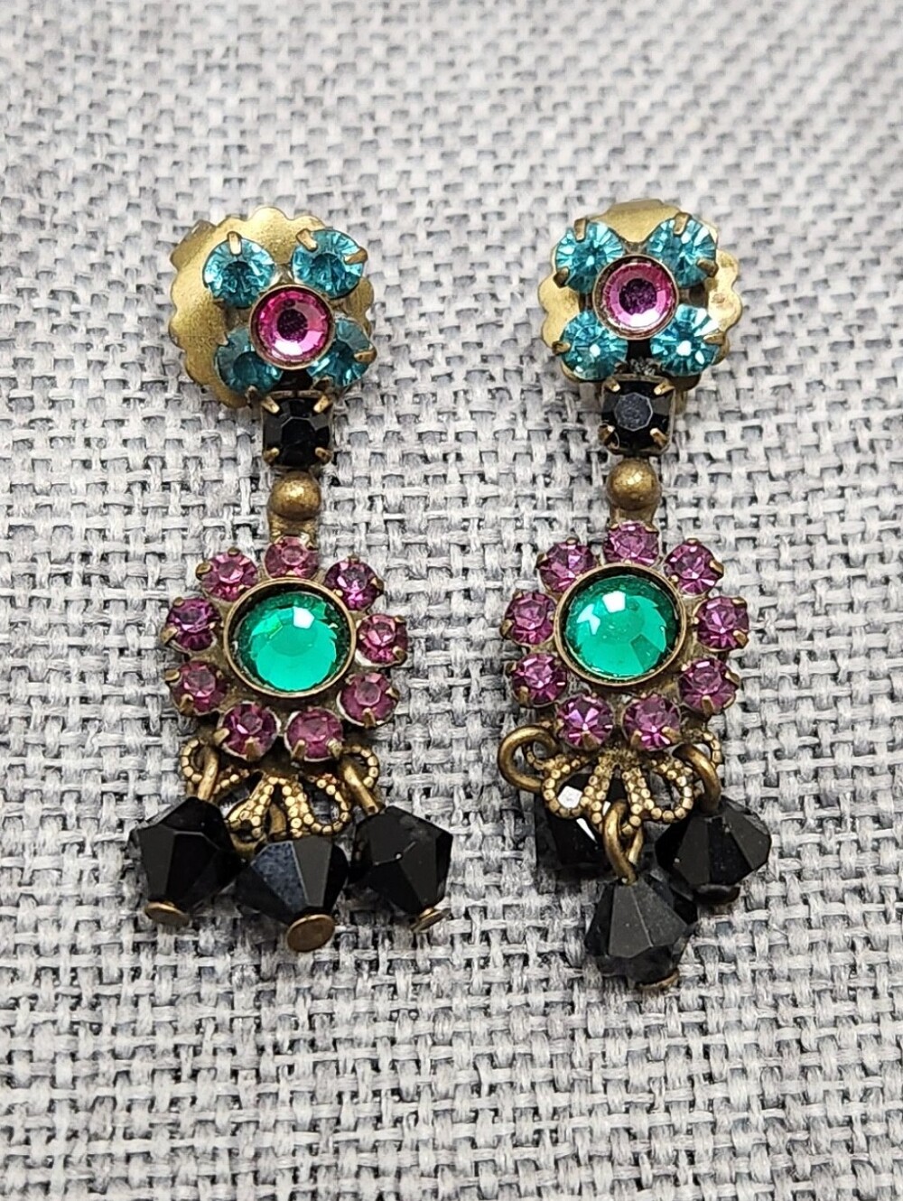 Vintage Sorrelli Crystal Dangle Drop Earrings Purple Black Teal.